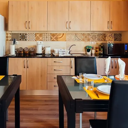Happy House Guest house
