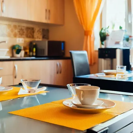 Happy House Guest house