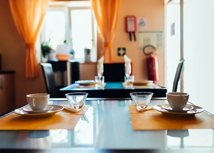 Konukevi Happy House Faro