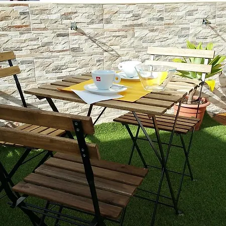 Happy House Casa de hóspedes