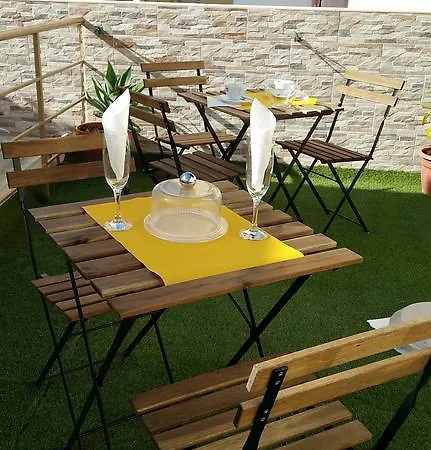 Casa de hóspedes Happy House 4*